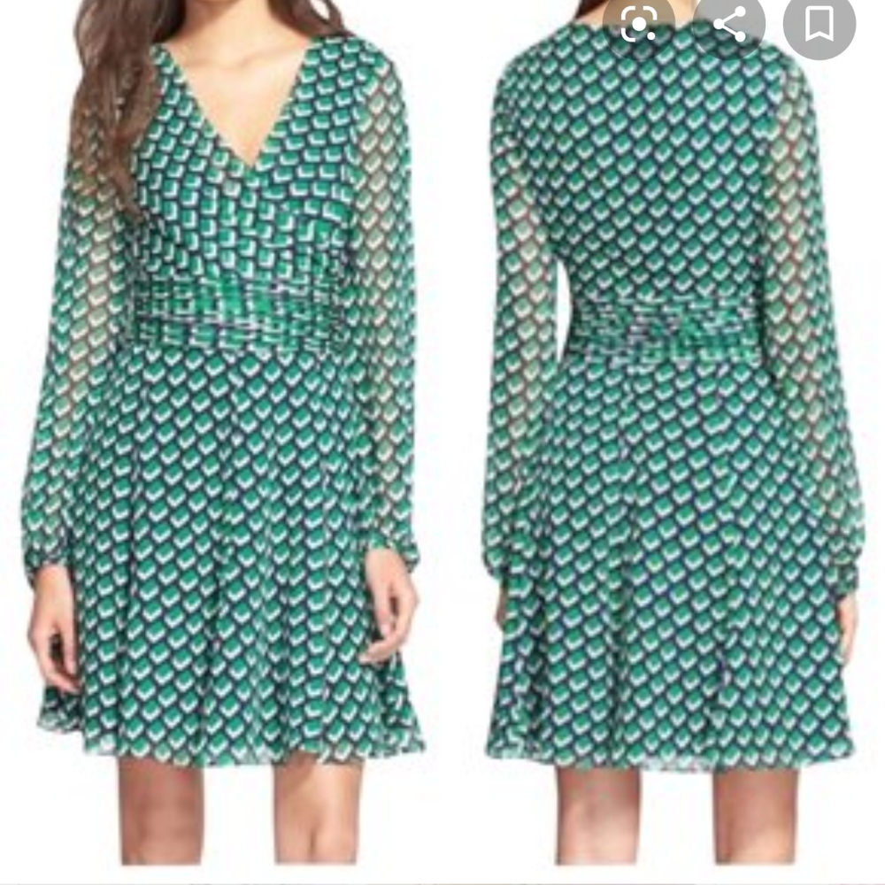 Diane Von Furstenberg dress. Silk print, size 8